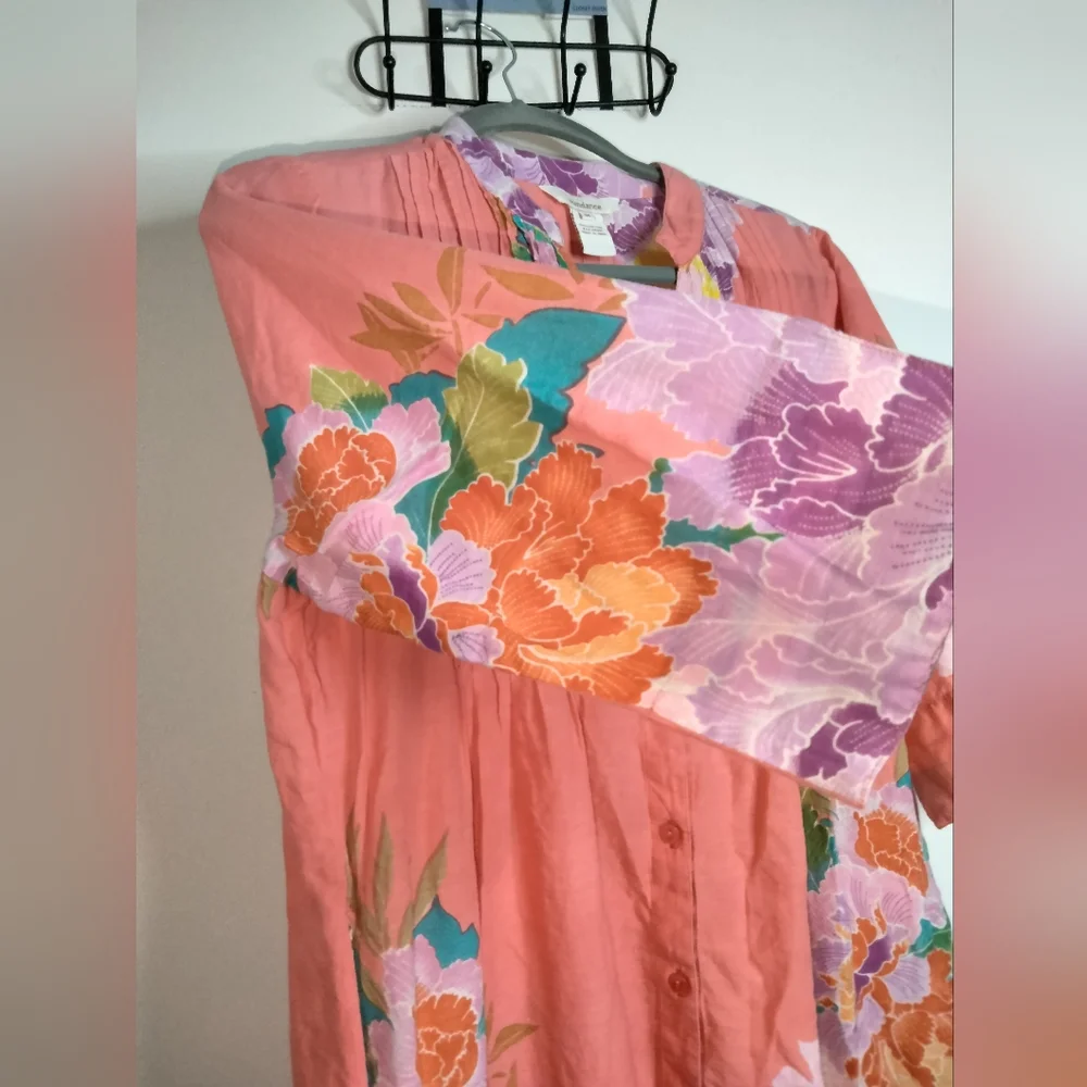 Sundance (Size M) Multicolored Floral Cotton Button Down Front Half Sleeve Tunic